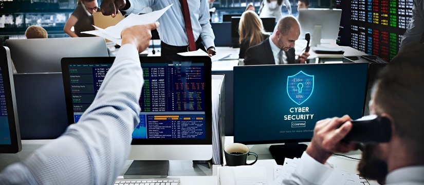 Николай СпирихинРуководитель Центра компетенций сетевой безопасности «Софтлайн Решения»(ГК Softline) UTM и NGFW, два ключевых решения, в мире сетевойбезопасности часто путают, хотя их возможности и сценарии примененияразличаются.Одно подходит для малого бизнеса, другое – для корпоративныхсетей, а ошибка в выборе может дорогообойтись UTM VS NGFW: Ориентация не на аббревиатуры, а на потребности бизнеса