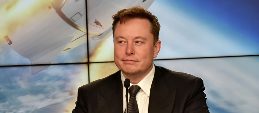 Илон Маск решил устроить публичную проверку качества связи Starlink, запустив стрим прямо с борта своего частного самолёта Илон Маск вышел в стрим, а интернет вышел на троллинг